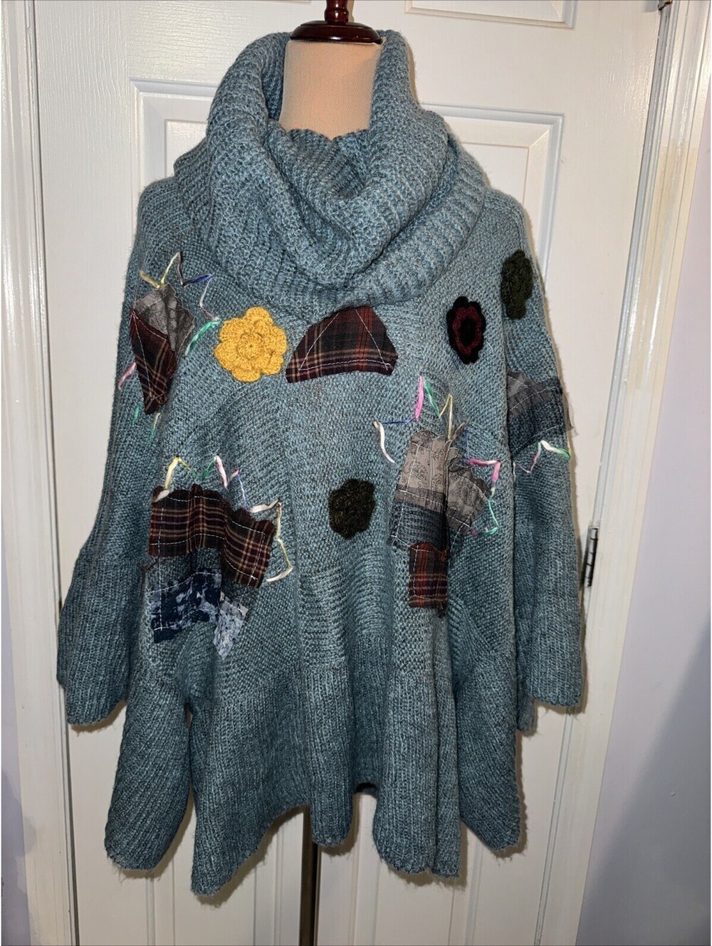 Radzoli Medium, Large Long Sleeve Sweater Boho